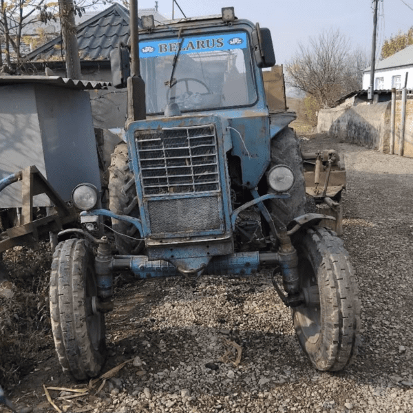 იყიდება ტრაქტორი