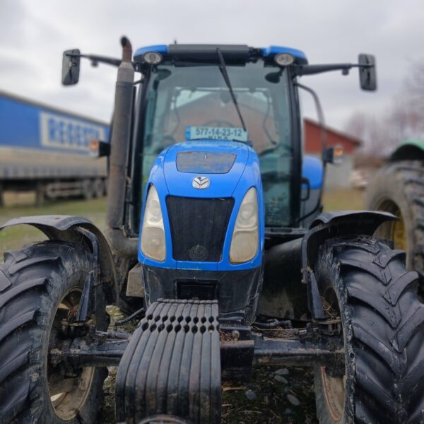 🚜 იყიდება New Holland-ის ტრაქტორი – 141 ცხენის ძალა!