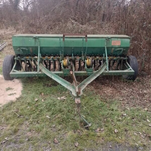 🚜 იყიდება მარცვლის მექანიკური სათესი